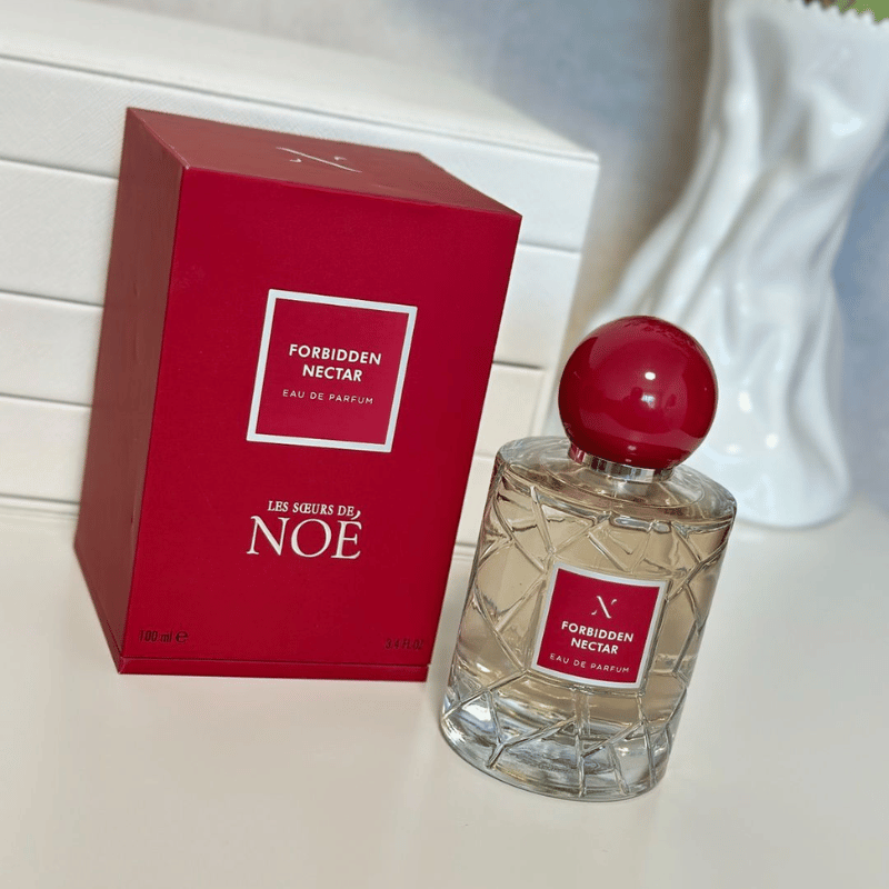 Forbidden Nectar là một trong hai mùi hương thuộc Ruby Collection - Bộ sưu tập nước hoa mới nhất của Les Soeurs de Noe